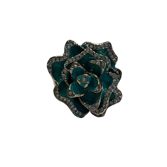 New! Amrita Singh Flower Stretch Ring - Turqoise / Silver Tone - Picture 1 of 3